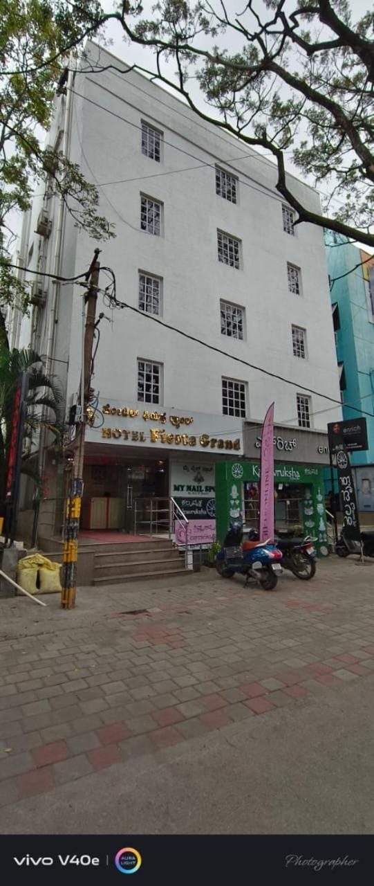Hotel Fiesta Grand Bangalore Exterior photo